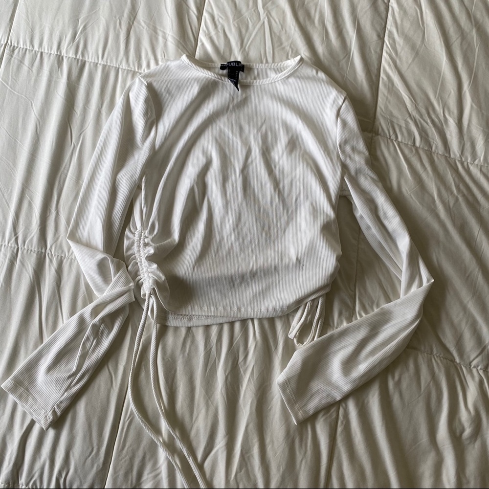 Side tie top
